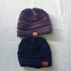 ‼️5 items for $8‼️C.C Kids Colorful and Black Knit Beanie Duo